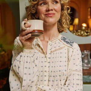 NWOT FatFace Cream Fern 100% Cotton Embroidered Blouse